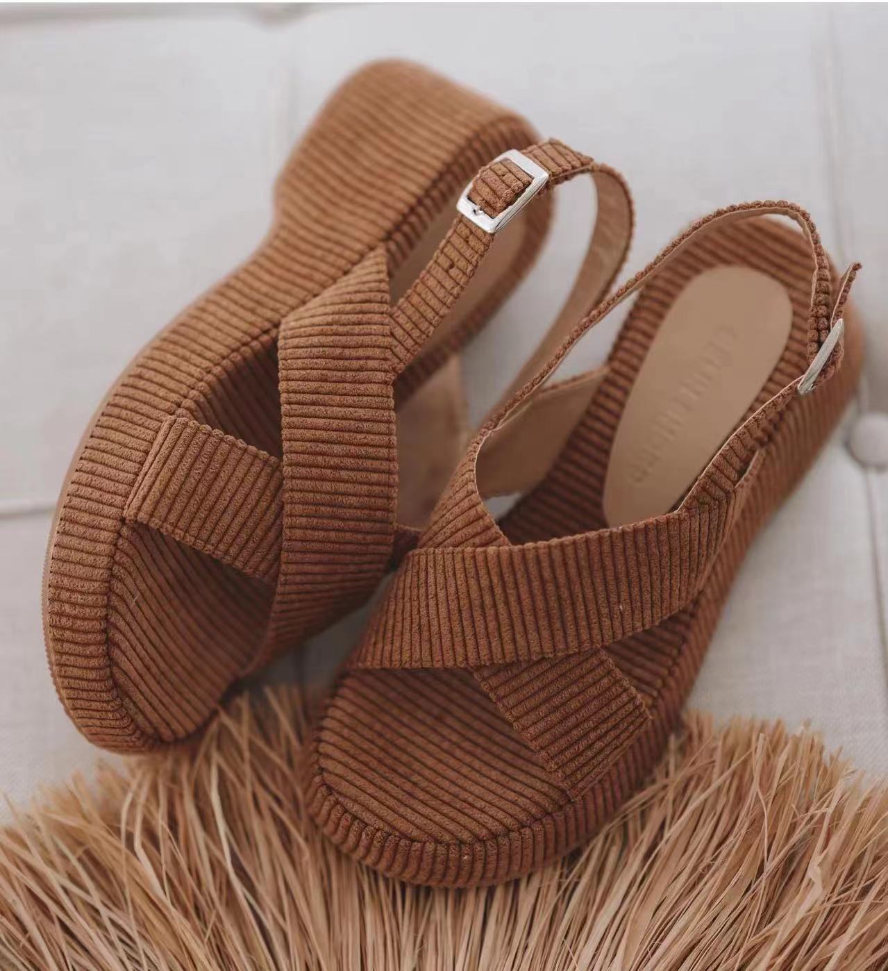 Lazy Suede Cross Strap Casual Fashion Open Toe Sandals For Women