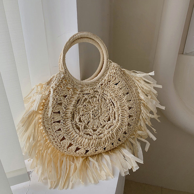 Hollow Straw Tassel Handbag