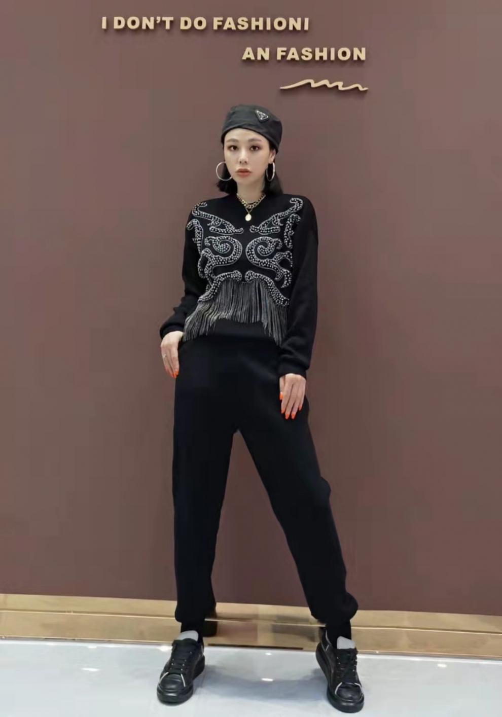 Heavy Industry Knitted Sweater Trousers Suit