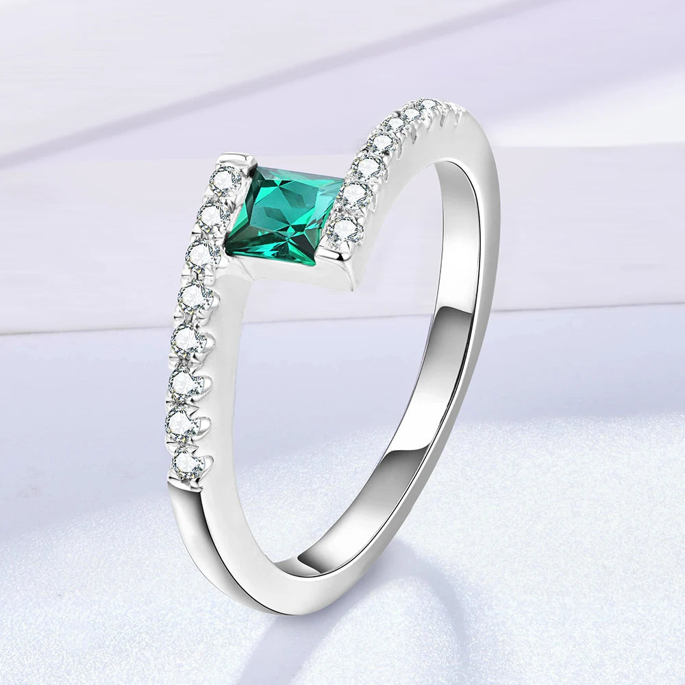 100% 925 Sterling Silver Created Moissanite 1.0 Carat Emerald Gemstone Birthstone Wedding Engagement Ring Fine Jewelry Wholesale