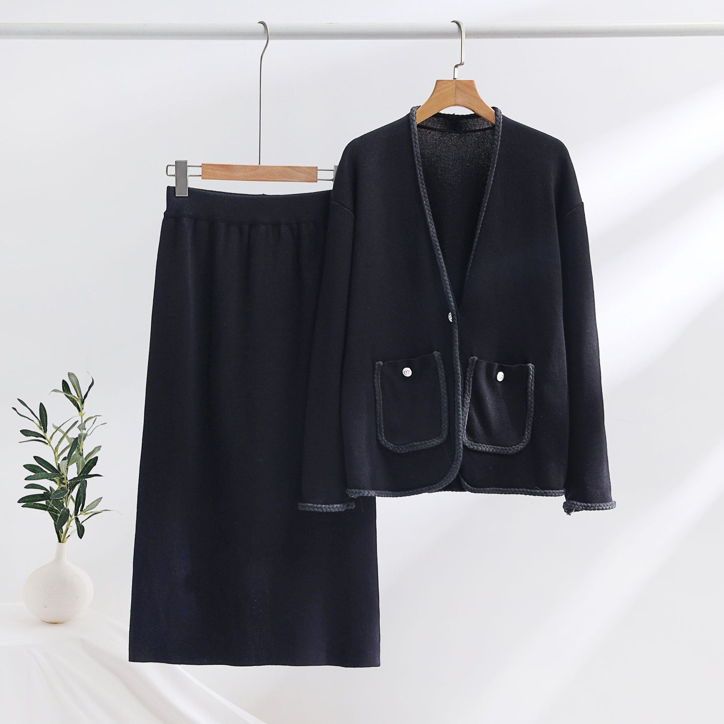 Two-piece Loose Casual Skirt Suit