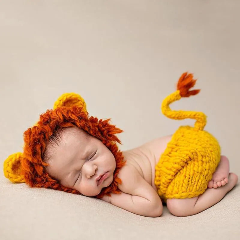 Baby Photoshoot Outfit Deer Lion Newborn Photography Props Baby Crochet Knit Costume Cartoon Deer and Lion Infant Hat Clothing